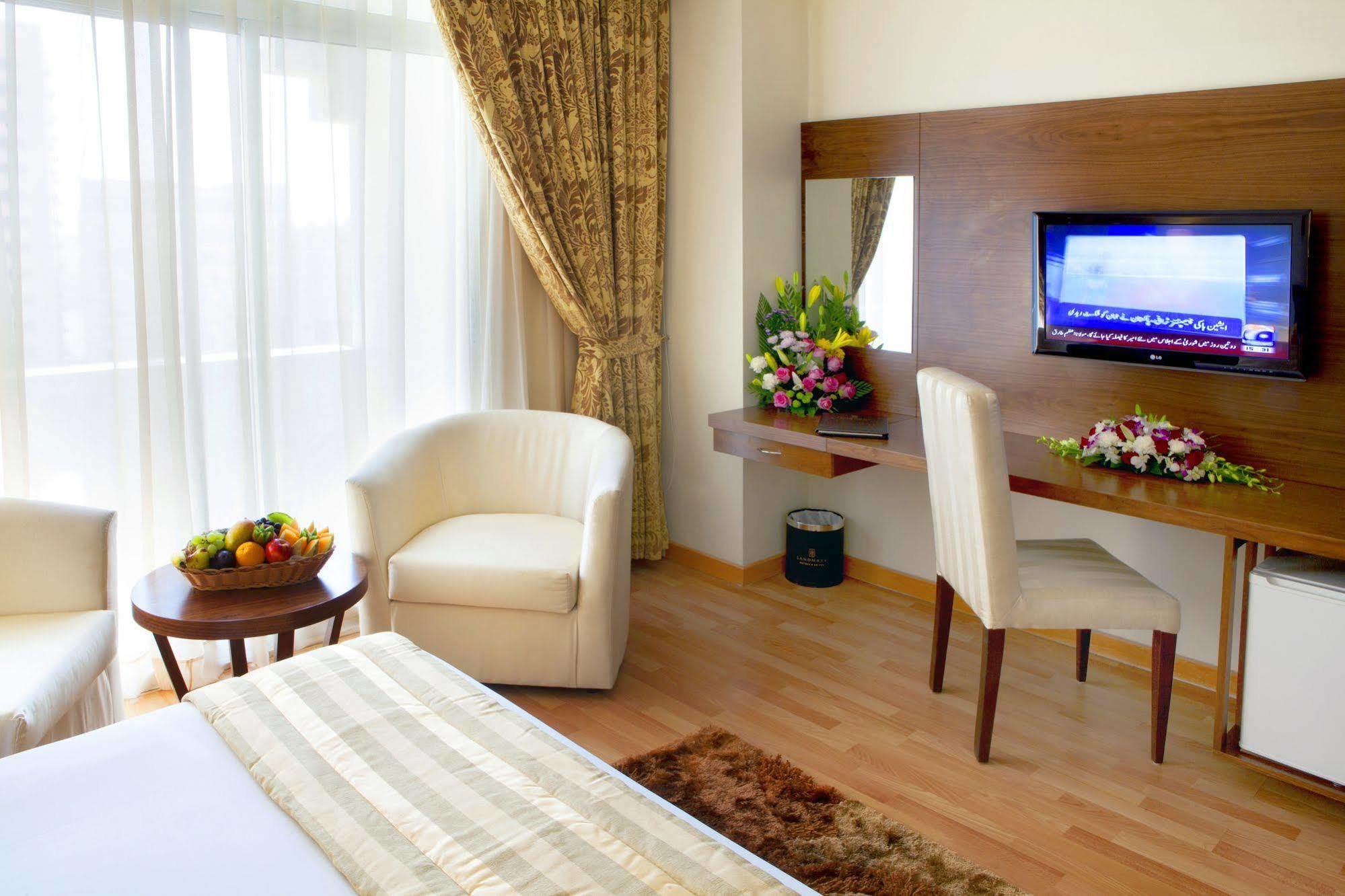 Landmark Plaza Hotel Ντουμπάι Εξωτερικό φωτογραφία
