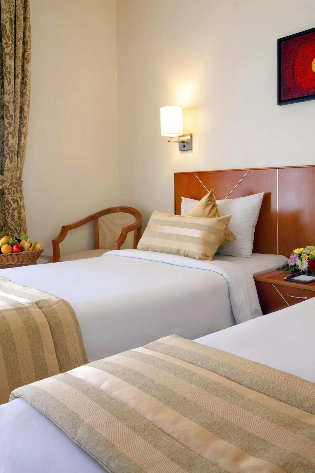 Landmark Plaza Hotel Ντουμπάι Εξωτερικό φωτογραφία
